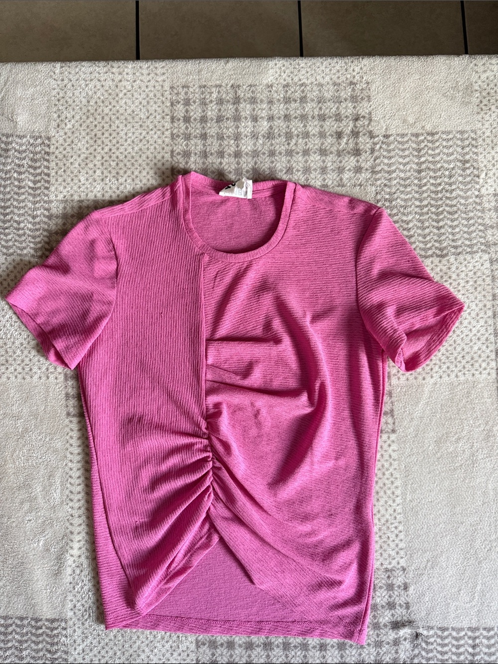 Bimba y Lola Women’s Pink Ruched Short-Sleeve Tee size Xs